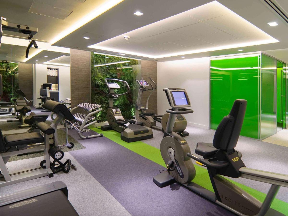 فندق سوفيتل لندن سانت جيمس المظهر الخارجي الصورة The gym at the Mandarin Oriental, London
